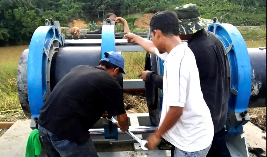 HDPE butt fusion jointing on site